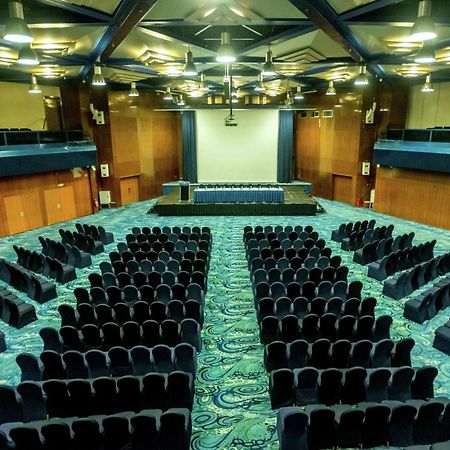 Transcorp Hilton Abuja Hotel Bagian luar foto
