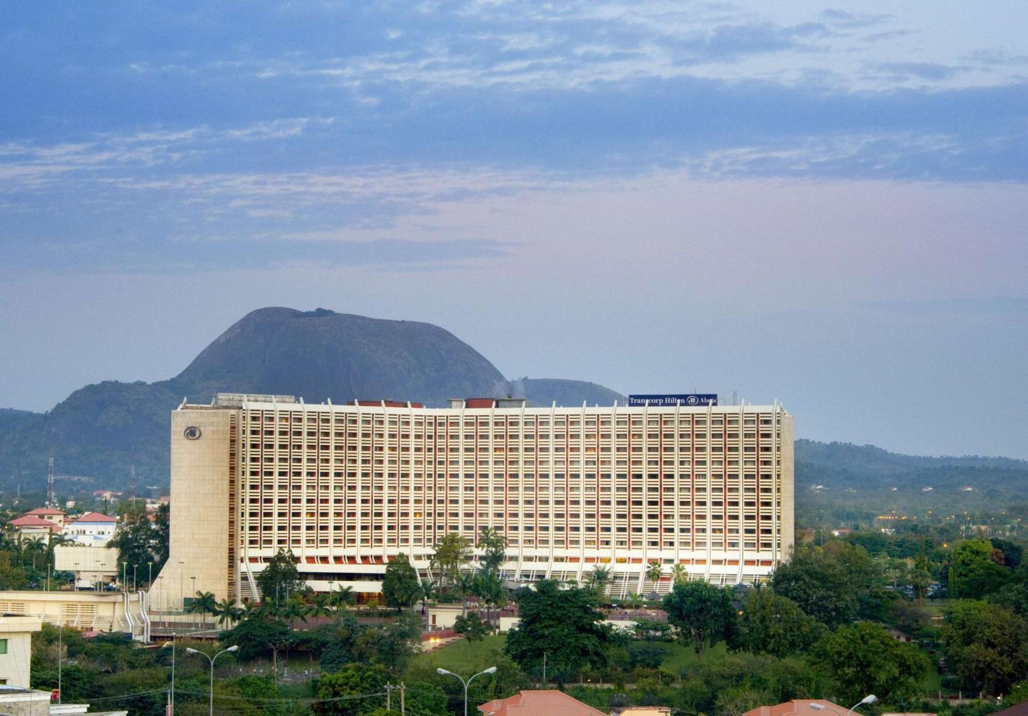 Transcorp Hilton Abuja Hotel Bagian luar foto