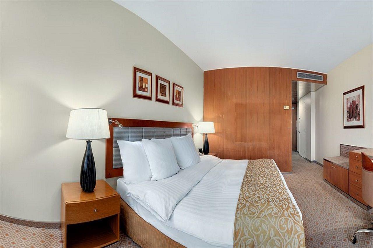 Transcorp Hilton Abuja Hotel Bagian luar foto
